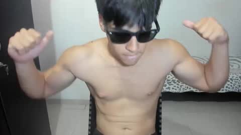 Snapshot of max_miller66 chatting on 11.06.25 Max online show from 11.06.25