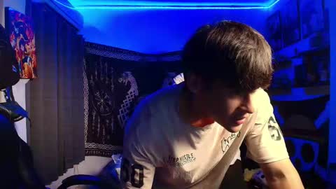 Snapshot of max_miller66 chatting on 11.30.25 Max online show from 11.30.25