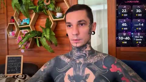    online show from 01.04.25