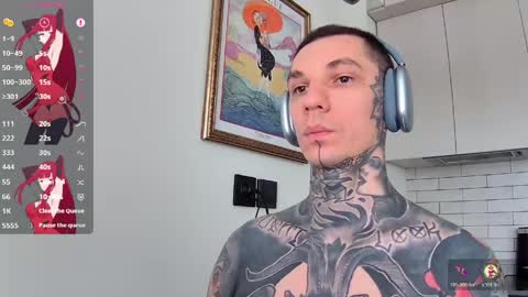 Snapshot of max_reaves chatting on 05.27.26 online show from 05.27.26