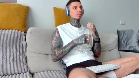    online show from 07.22.26