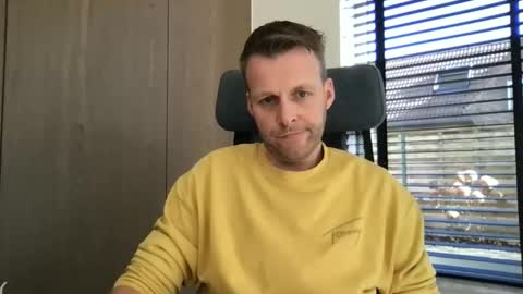 Max take off clothes online show from 03.02.26