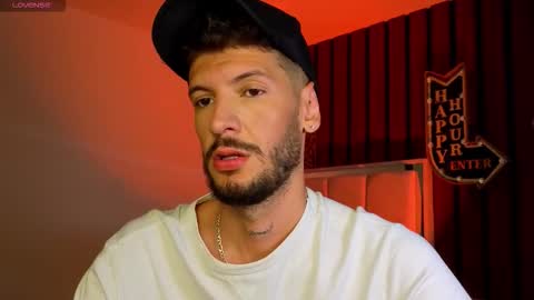 Max Taylor online show from 11.13.25