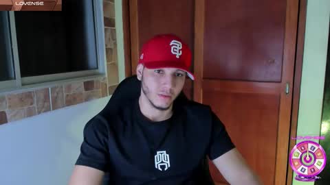 max_valiant1 online show from 12.18.25