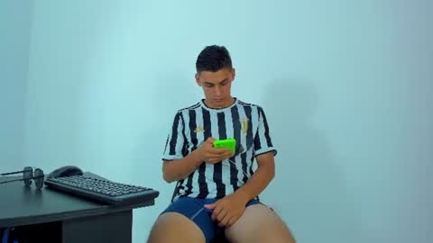 MAX     online show from 06.28.26