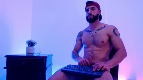 max_xl_ online show from 02.20.25