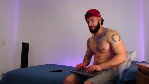 max_xl_ online show from 10.28.25