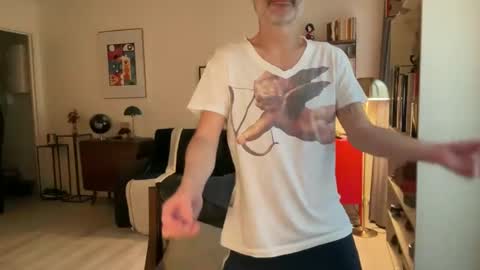 Max Mikado online show from 12.07.24