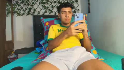 maxi_and_evan online show from 06.20.26
