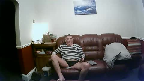 MAX online show from 02.18.25