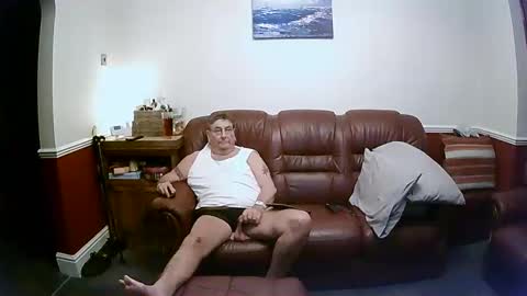 MAX online show from 02.22.25