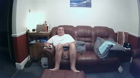 MAX online show from 10.20.25