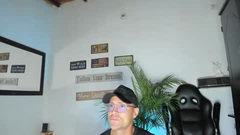 MAXI      online show from 04.14.26