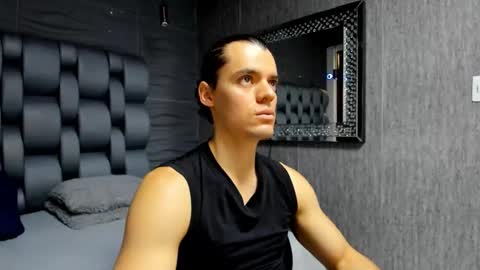 Snapshot of maxi_styles chatting on 03.08.26 Alex online show from 03.08.26