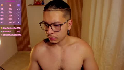 Snapshot of maxifit_ chatting on 01.30.25 Mikael online show from 01.30.25