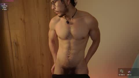 Snapshot of maxifit_ chatting on 02.06.26 Mikael online show from 02.06.26