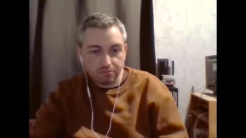 Snapshot of maximefrxx chatting on 02.19.26 Maxime online show from 02.19.26