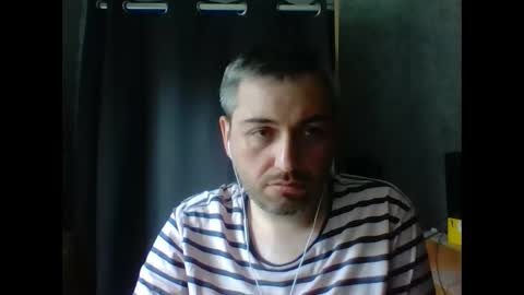 Snapshot of maximefrxx chatting on 06.01.26 Maxime online show from 06.01.26