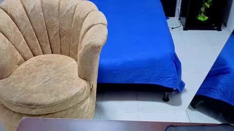 Snapshot of maximo_torricelli_ chatting on 11.30.25 Manuel online show from 11.30.25