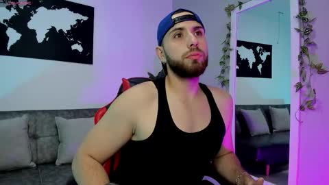 Maximo Wolf online show from 12.02.25