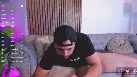 Maximo Wolf online show from 04.18.26