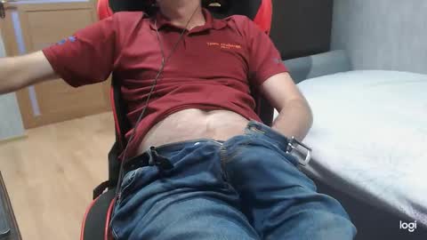 maximus3334 online show from 09.22.25