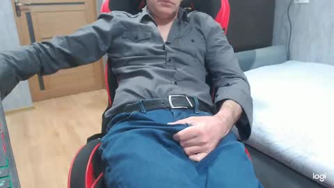 maximus3334 online show from 04.01.26