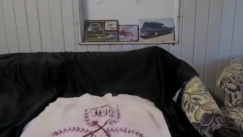 Max online show from 01.05.25