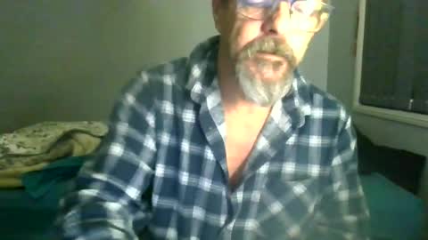 Snapshot of maximus_oreally chatting on 07.07.26 Max online show from 07.07.26