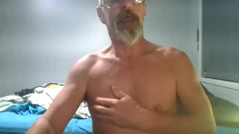 Snapshot of maximus_oreally chatting on 07.20.26 Max online show from 07.20.26