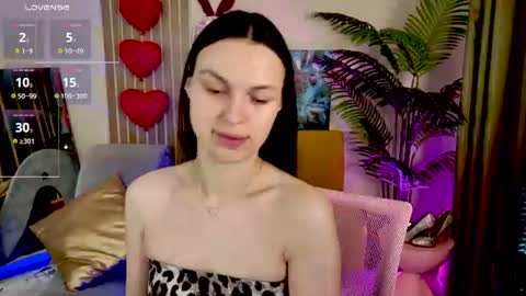 Snapshot of maxincarroll chatting on 06.16.26 MaxinCarroll online show from 06.16.26