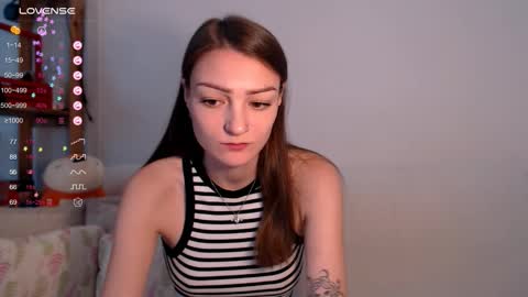 Snapshot of maxinele chatting on 10.02.25 Maxine online show from 10.02.25