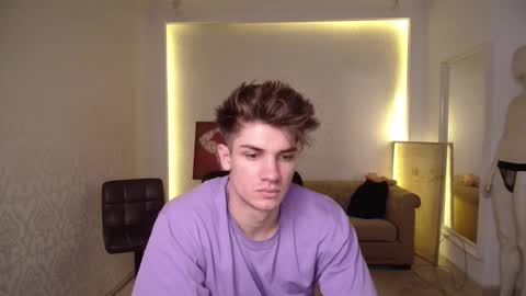 MaxKaiden online show from 02.18.25