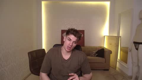 MaxKaiden online show from 03.05.25