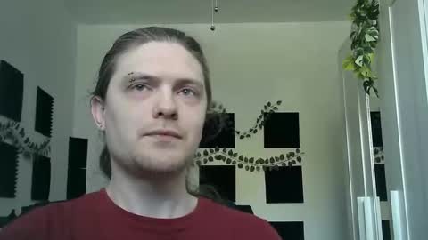 Snapshot of maxs_93 chatting on 04.26.26 maxs_93 online show from 04.26.26