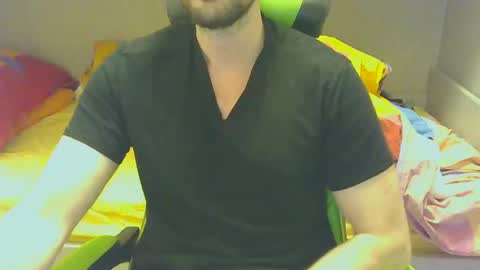 Snapshot of maxsperman1 chatting on 01.04.25 MaxSperman online show from 01.04.25