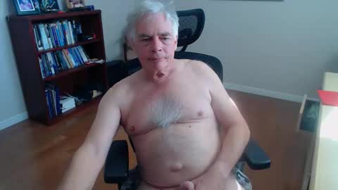 Snapshot of maxsterize2 chatting on 02.27.26 maxsterize2 online show from 02.27.26