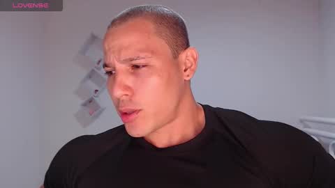 Max online show from 01.12.26