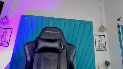 MAX online show from 01.31.25