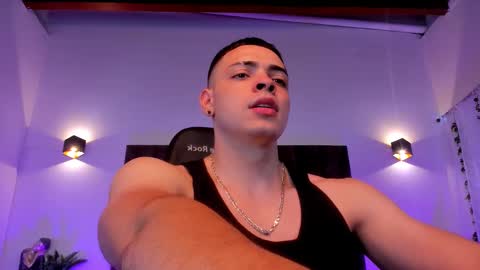 MAX online show from 02.02.25