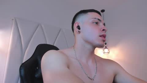 MAX online show from 02.26.25