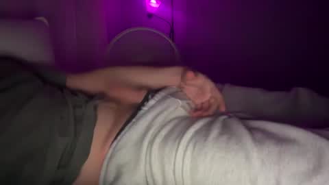 maxx276828 online show from 10.13.25