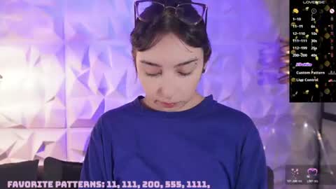 Snapshot of maxx_caprice chatting on 06.24.26 gabby online show from 06.24.26