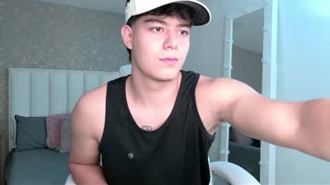 Snapshot of maxxicruz chatting on 07.15.26 Maxxi online show from 07.15.26