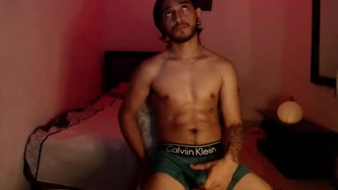 maxximus_10 online show from 01.28.25