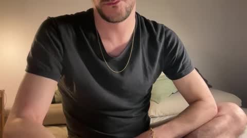 Snapshot of maxxxurbate chatting on 02.27.25 MaxXxurbate online show from 02.27.25