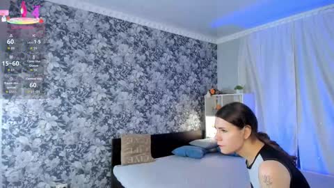 Leila online show from 09.13.25