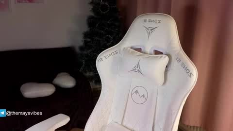 Maya online show from 01.14.26