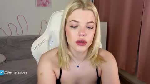 Snapshot of maya_blonde18 chatting on 02.22.26 Maya online show from 02.22.26