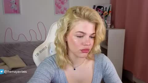 Snapshot of maya_blonde18 chatting on 03.01.26 Maya online show from 03.01.26